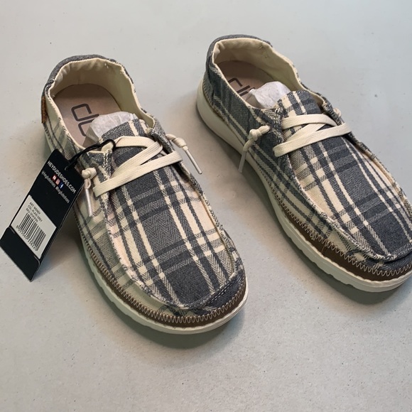 Hey Dude Shoes Hey Dude Wendy Plaid Shoes Plaid Grey Nwt